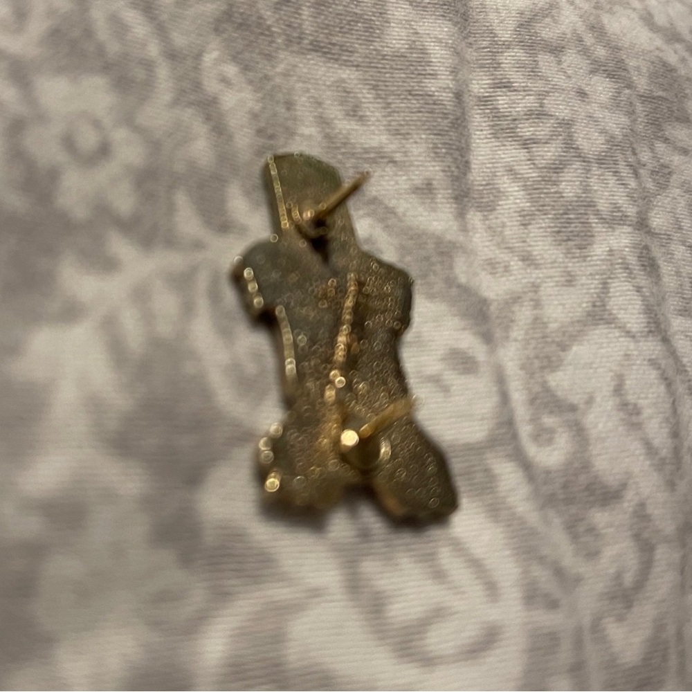 ⭐️Monty Python Pin - Picture 4 of 5